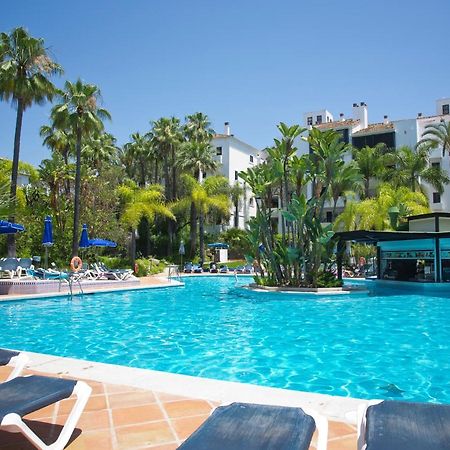 Beachfront Luxury Complex With Tropical Gardens & Pools マルベーリャ エクステリア 写真