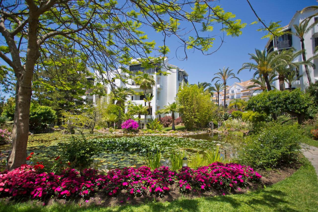 Beachfront Luxury Complex With Tropical Gardens & Pools マルベーリャ エクステリア 写真